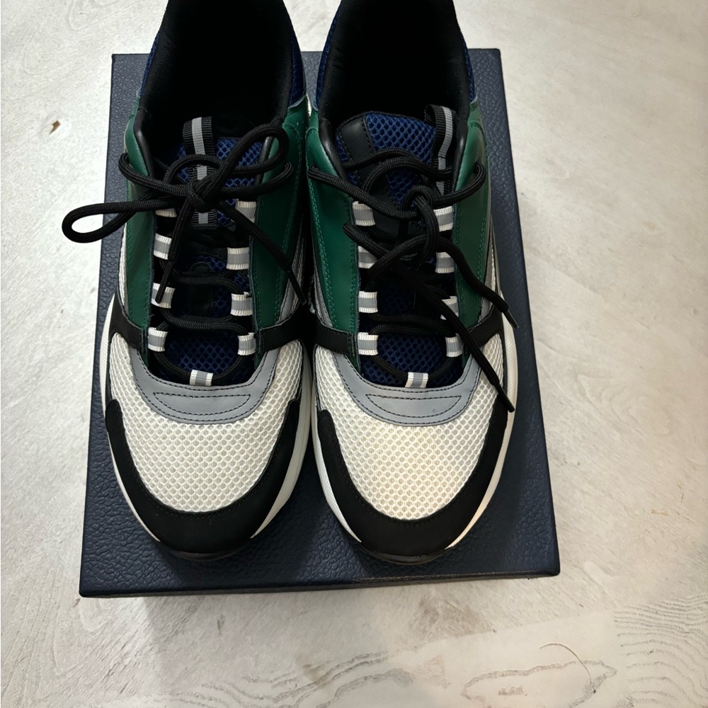 Dior B22 ‘White Deep Green’